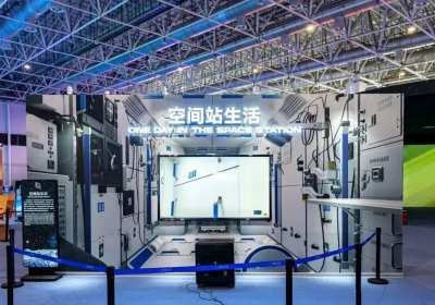 永不落幕的航展—珠海首个超大太空中心